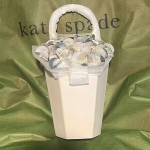 Kate Spade In Bloom Bouquet Embellished 3 D Vase Top Handle NWT